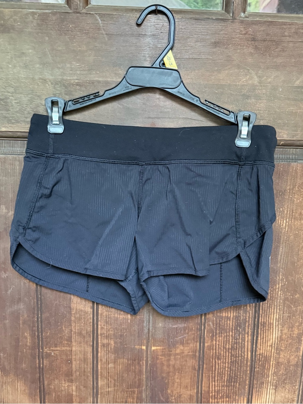 Ivivva by Lululemon Black Speed Up Shorts, size 14, GUC